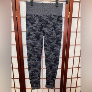 Gymshark Leggings Black and Grey Camo Size XS